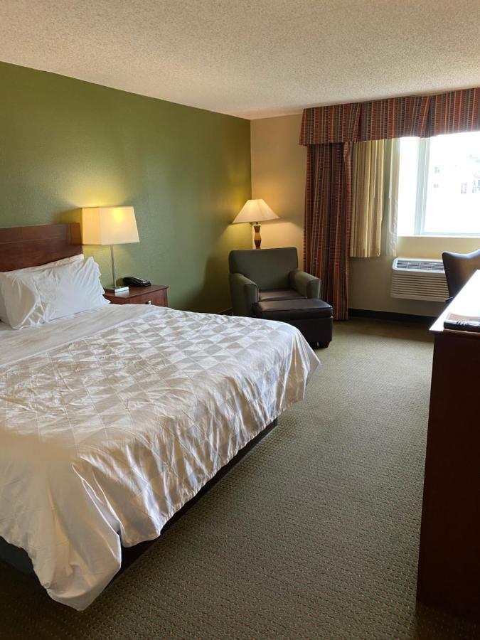 Doubletree By Hilton Austin, Mn Otel Dış mekan fotoğraf