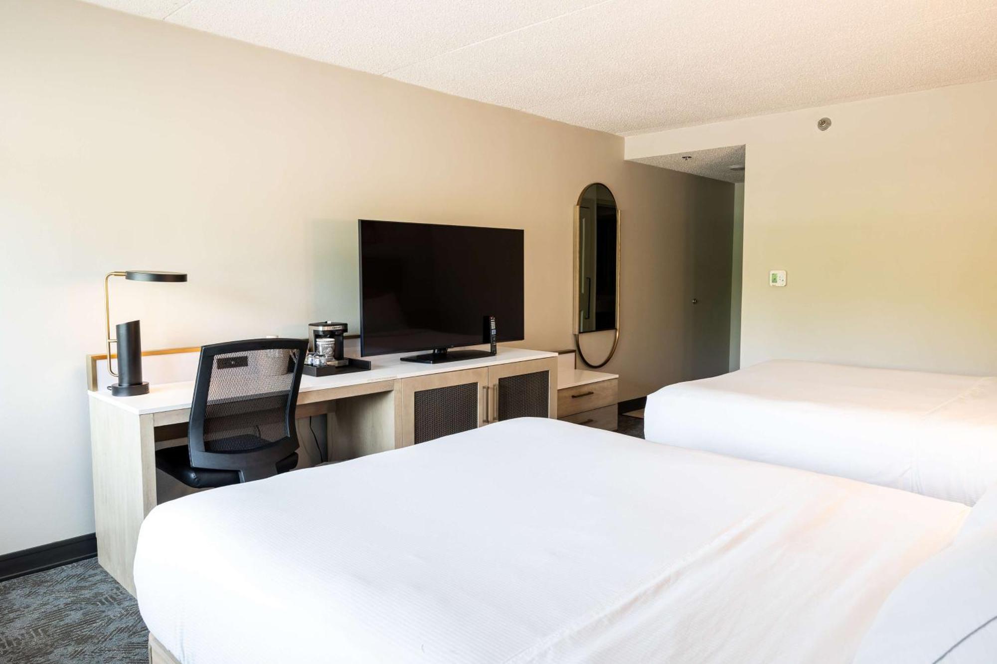 Doubletree By Hilton Austin, Mn Otel Dış mekan fotoğraf
