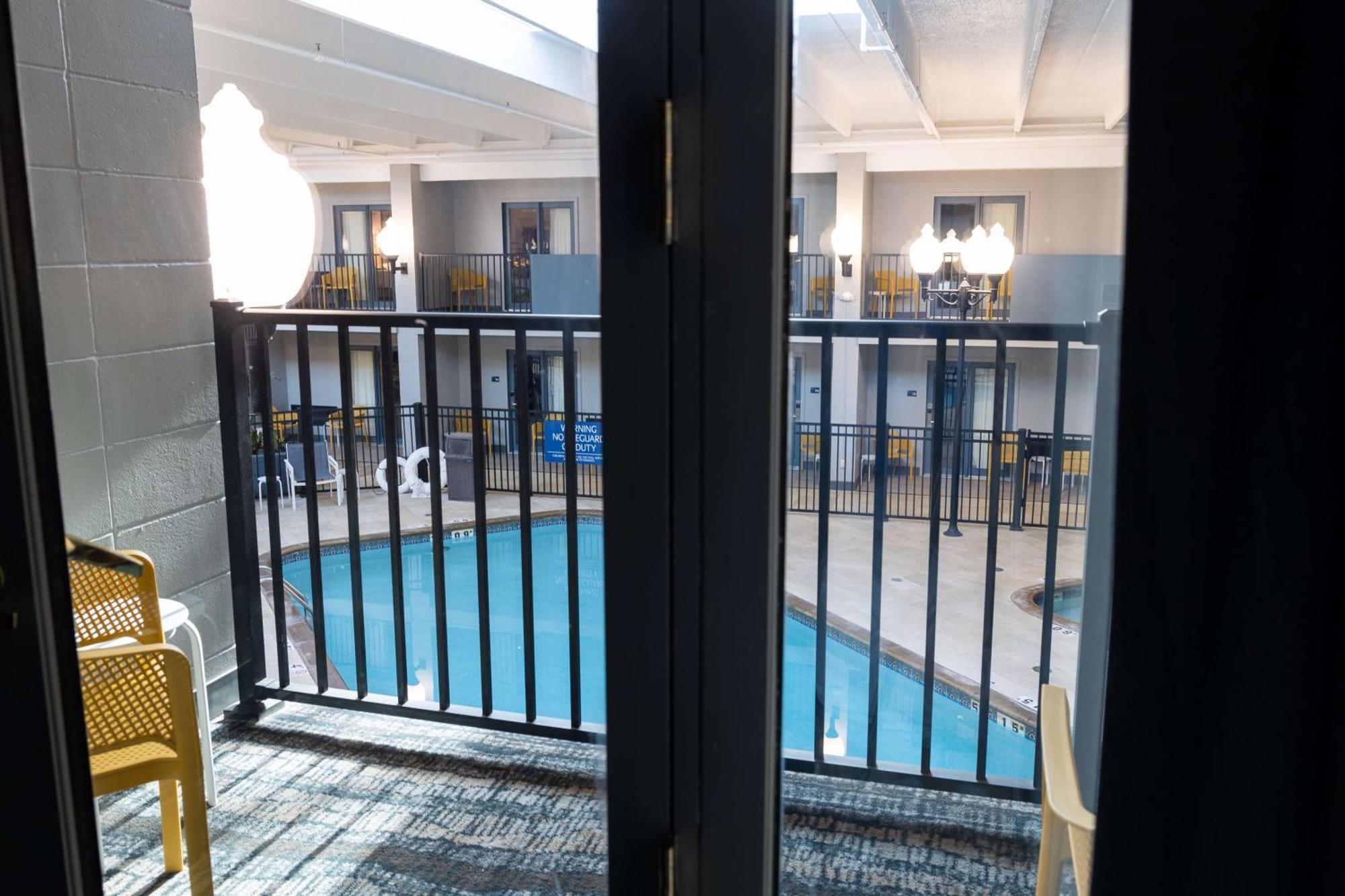 Doubletree By Hilton Austin, Mn Otel Dış mekan fotoğraf